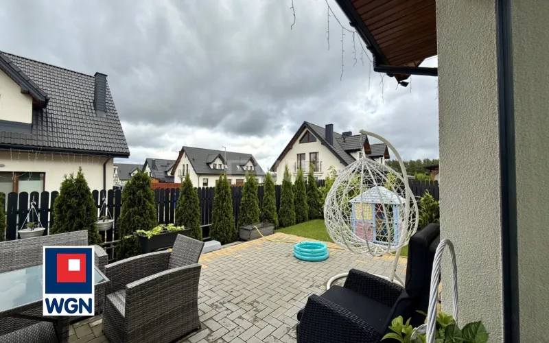 Dom na  sprzedaż Nowodworce - Bliźniak gotowy do zamieszkania 136 m2